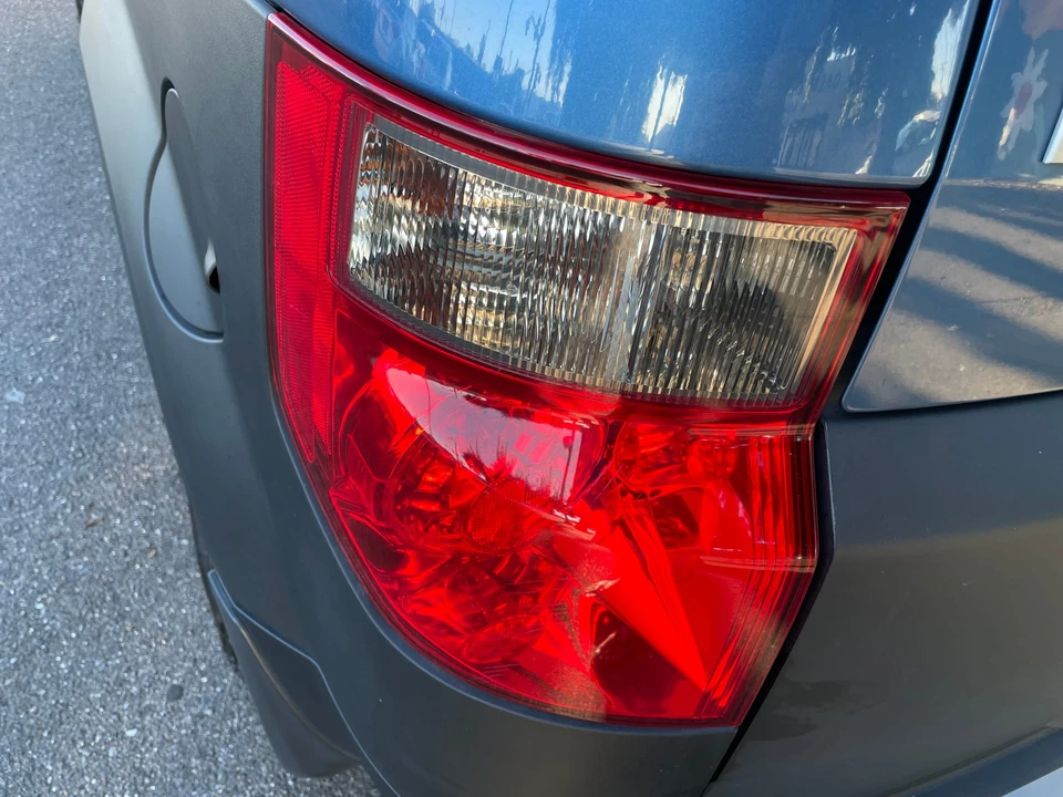 2006 Honda Element - Image 27 of 31