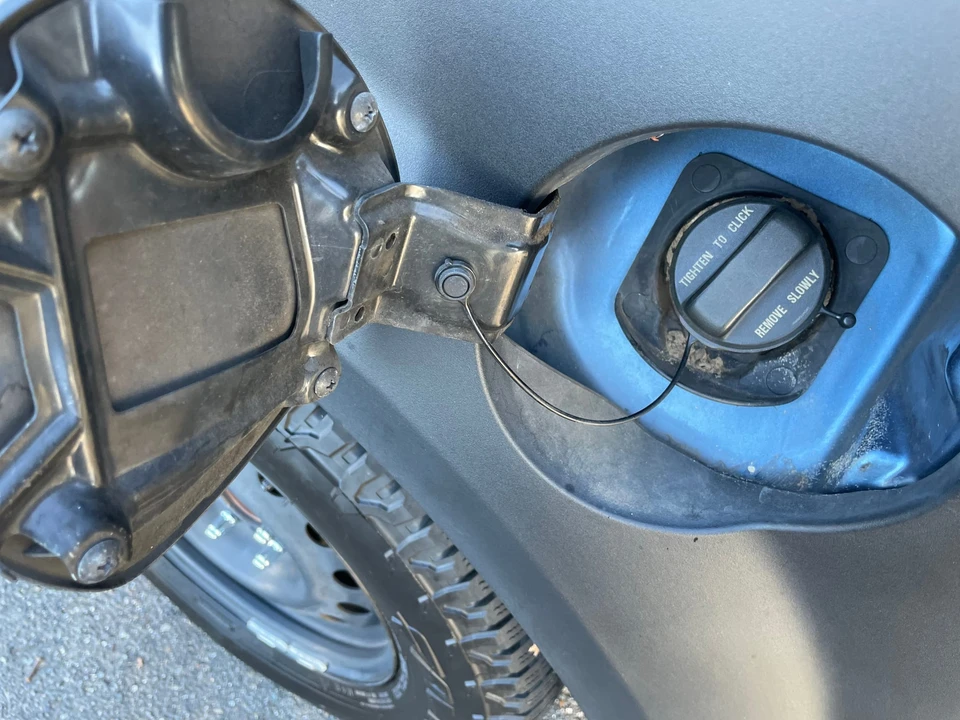 2006 Honda Element - Image 26 of 31
