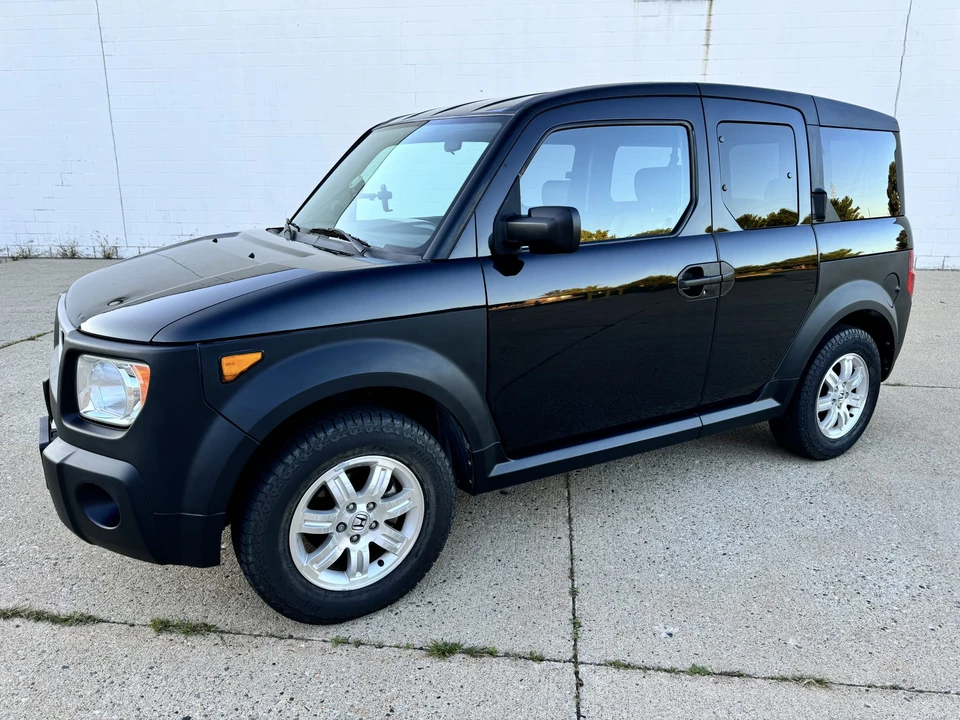 2006 Honda Element - Image 20 of 31