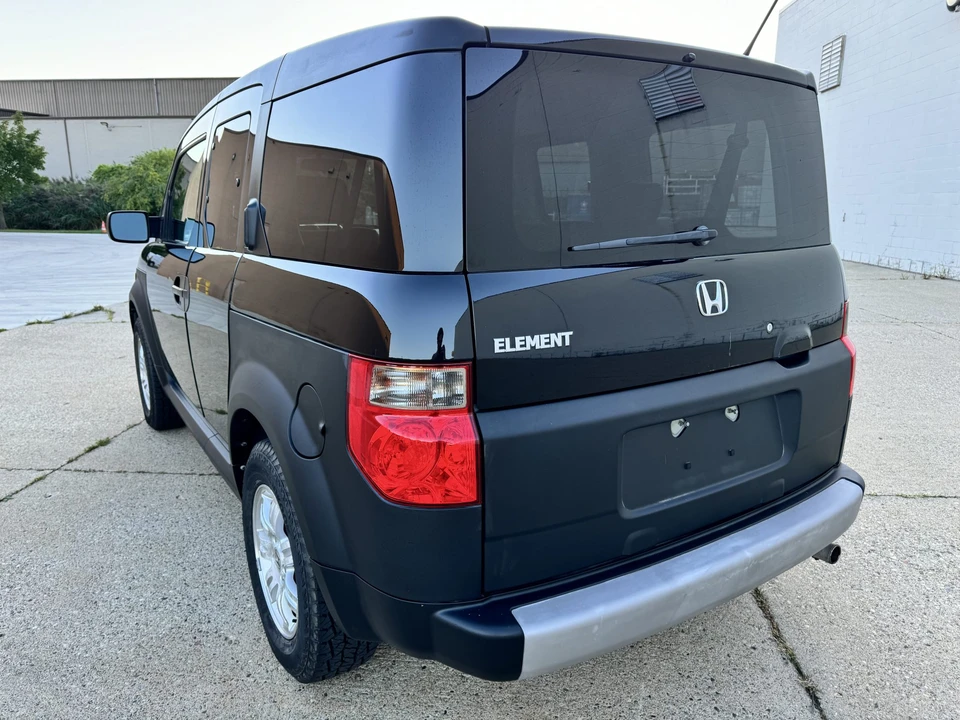 2006 Honda Element - Image 14 of 31