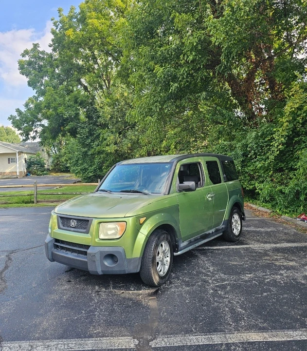 2006 Honda Element - Image 2 of 7