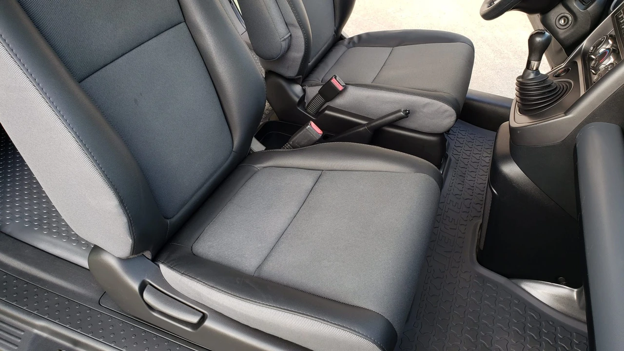 2006 Honda Element - Image 28 of 31