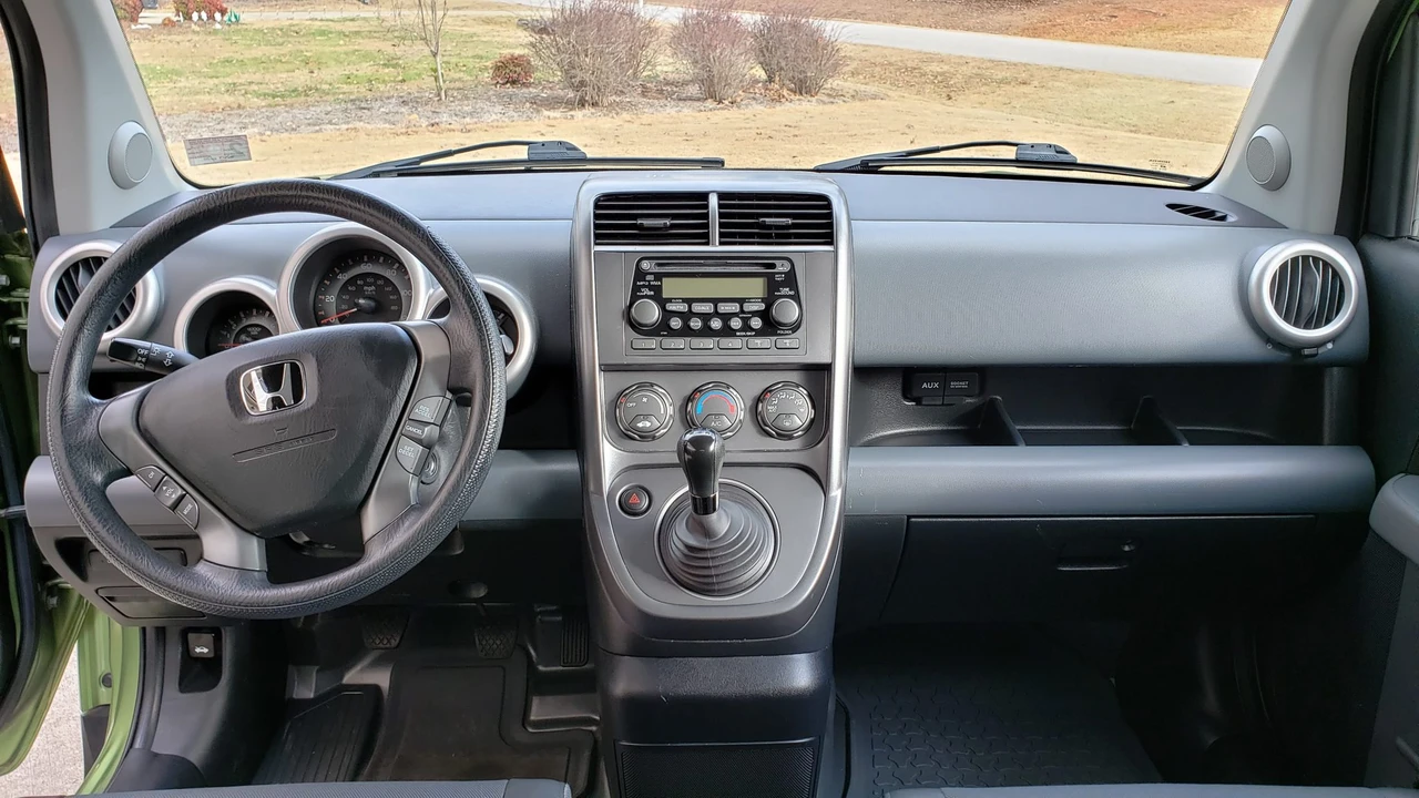 2006 Honda Element - Image 30 of 31