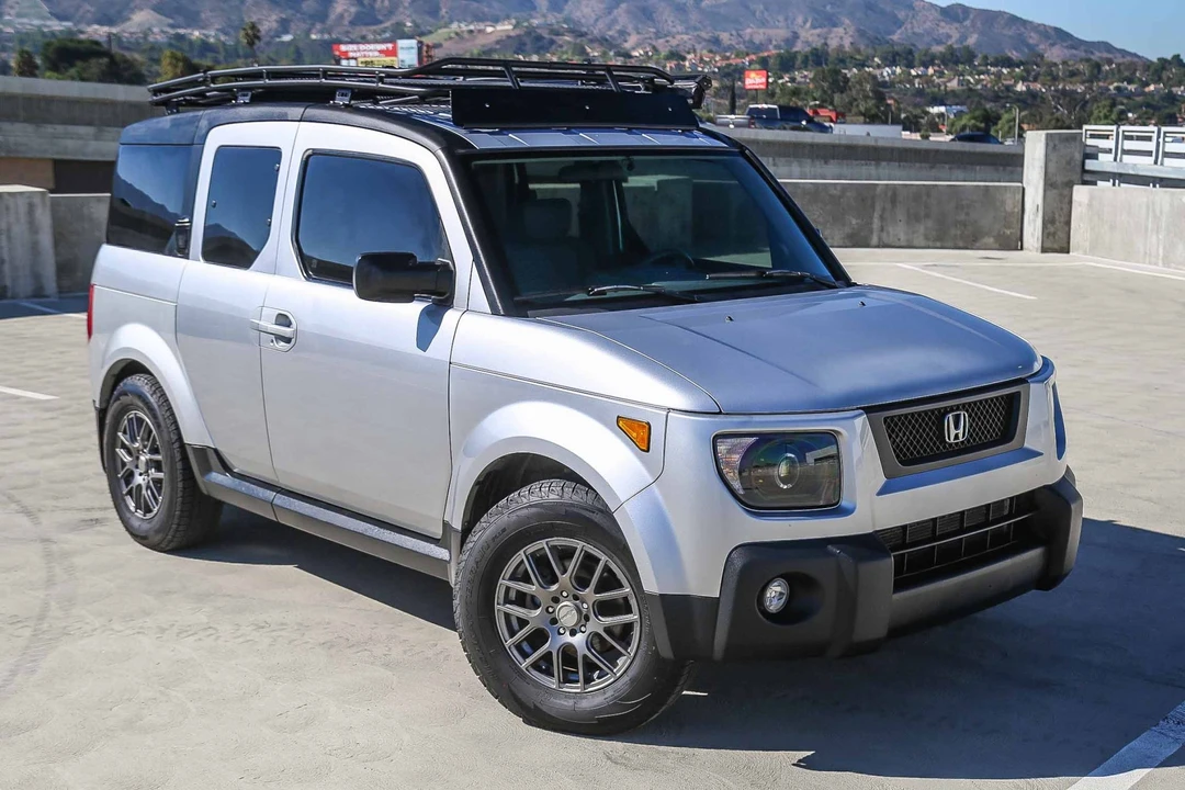 2006 Honda Element - Image 2 of 31