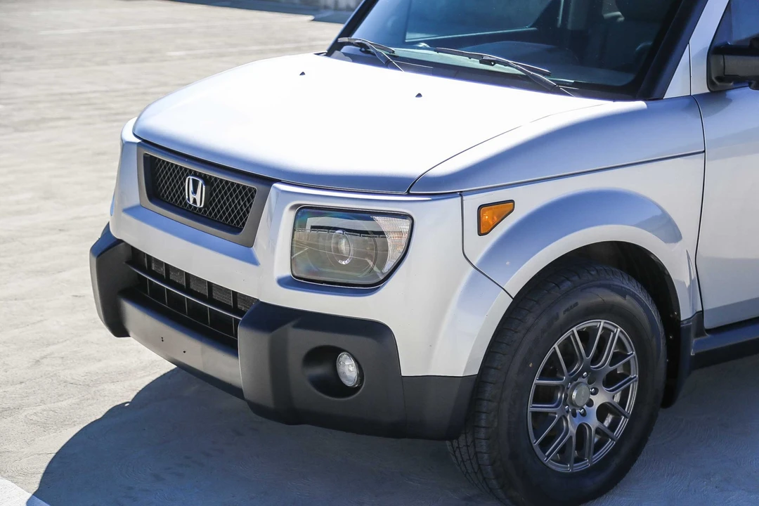2006 Honda Element - Image 28 of 31