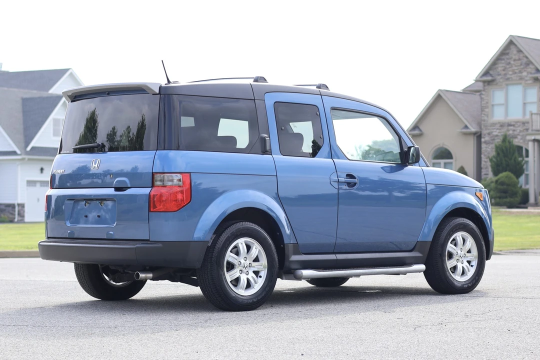 2006 Honda Element - Image 7 of 31