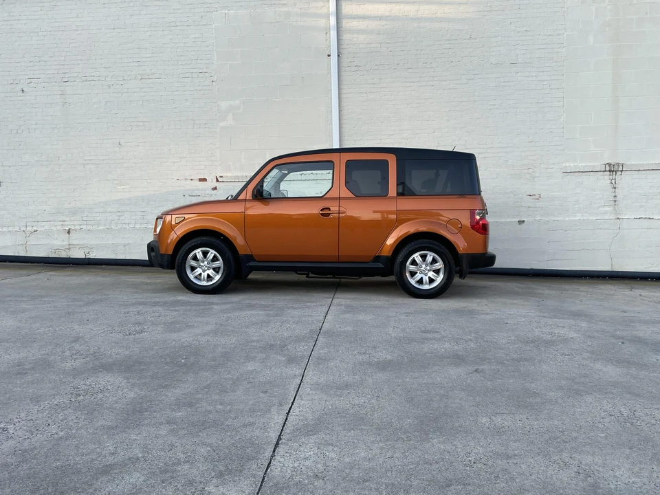 2006 Honda Element - Image 27 of 31