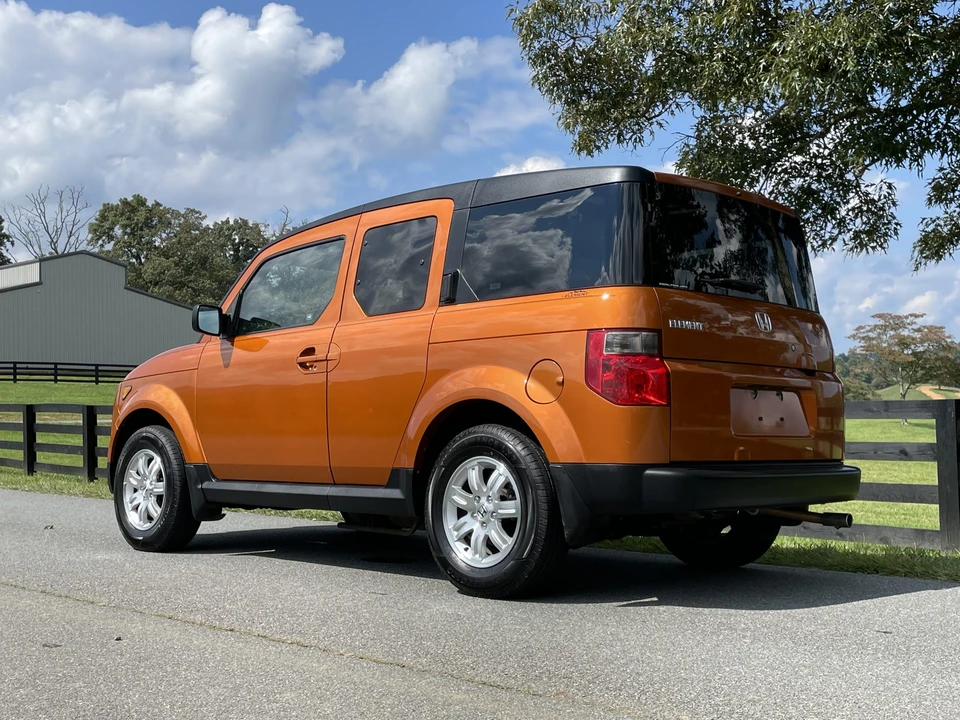 2006 Honda Element - Image 14 of 31