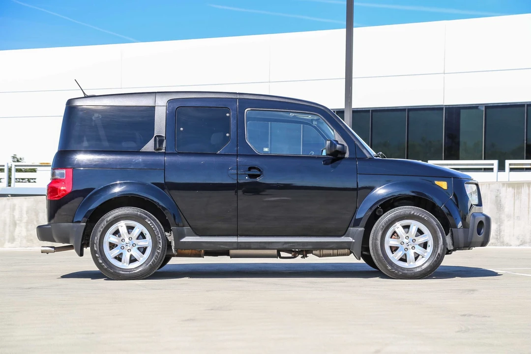2006 Honda Element - Image 25 of 31