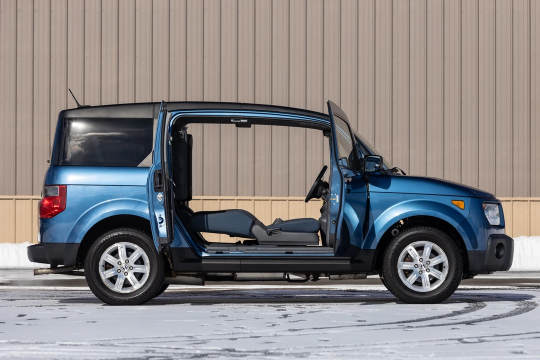 2006 Honda Element - Image 12 of 31