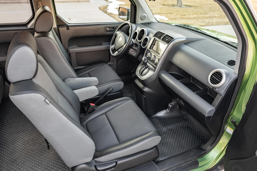 2006 Honda Element - Image 28 of 31
