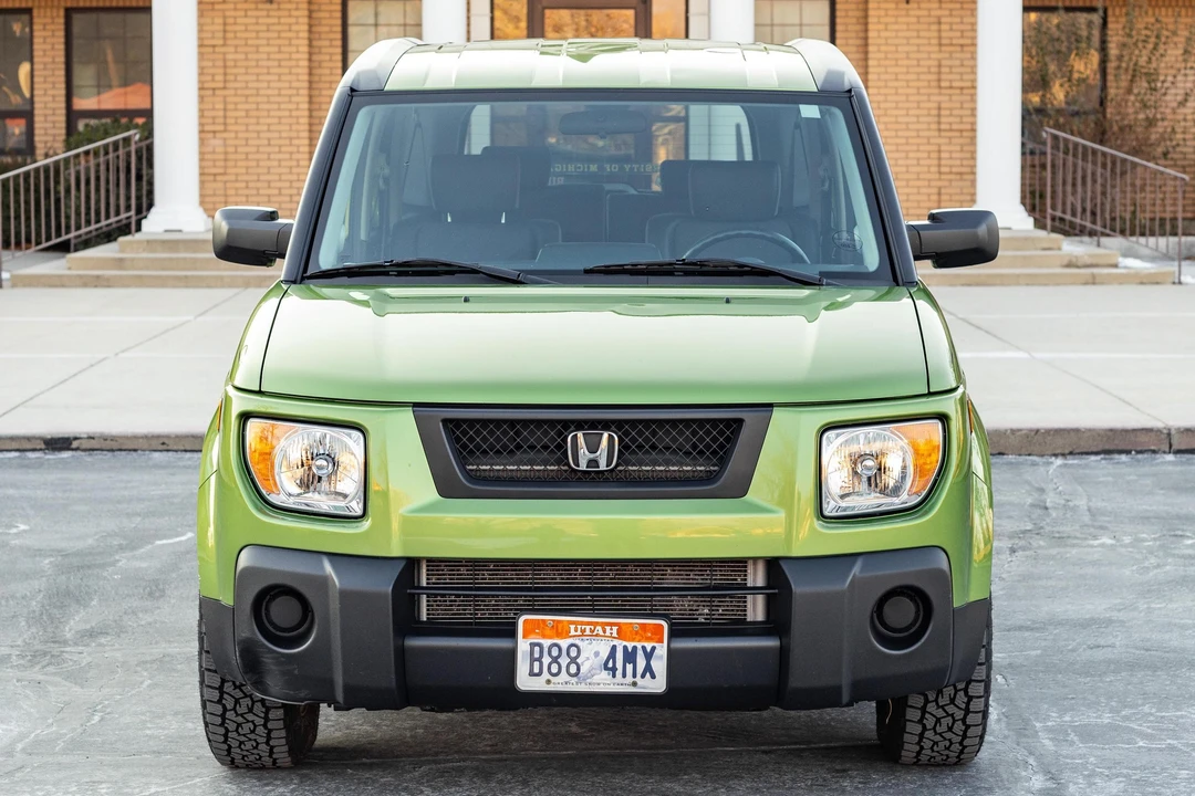 2006 Honda Element - Image 2 of 31