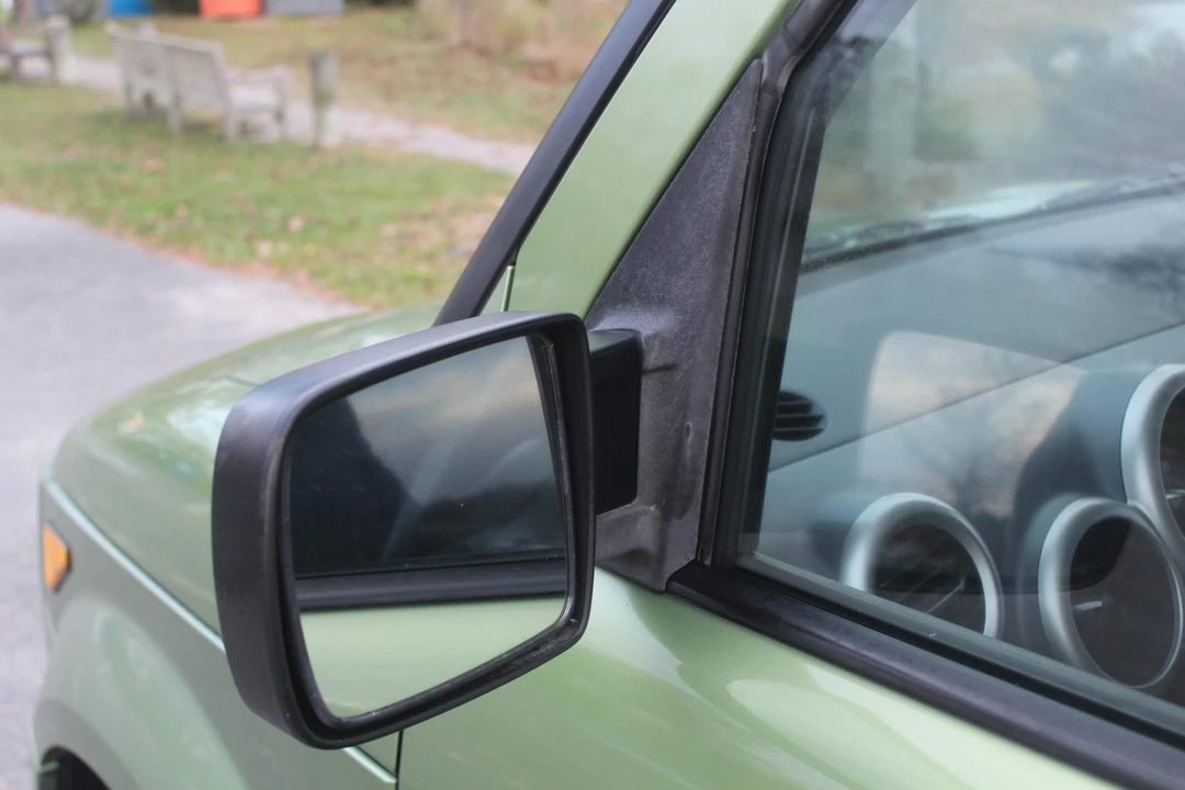 2006 Honda Element - Image 26 of 31