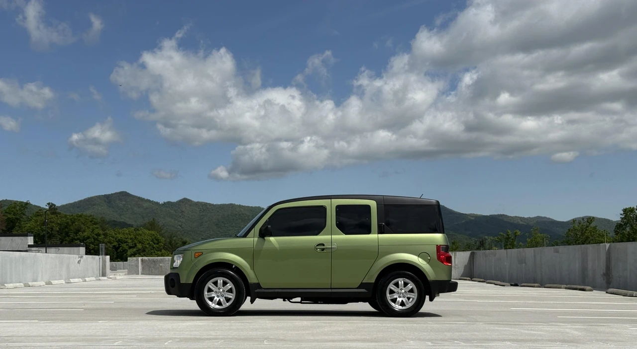 2006 Honda Element - Image 9 of 31