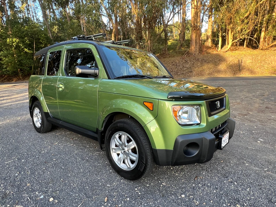 2006 Honda Element - Image 16 of 31