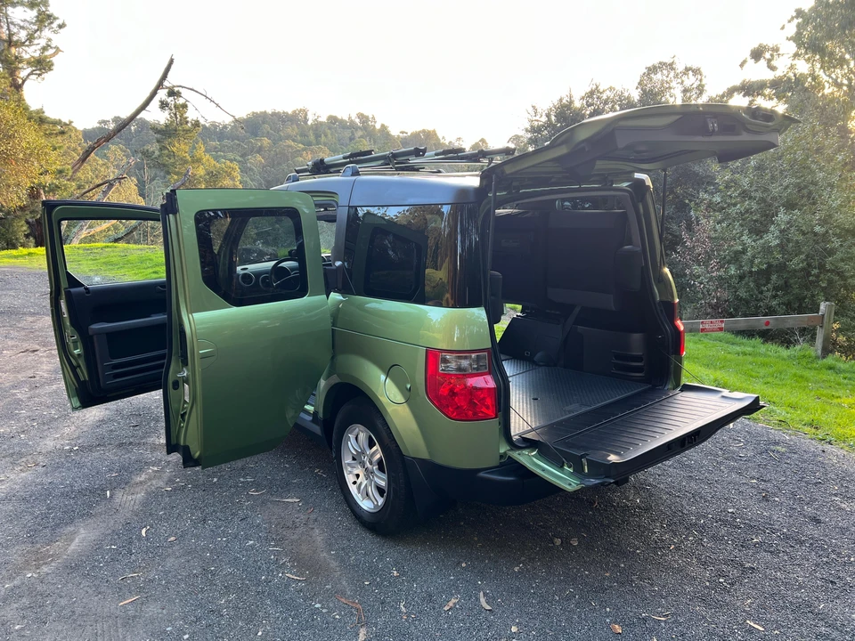 2006 Honda Element - Image 24 of 31
