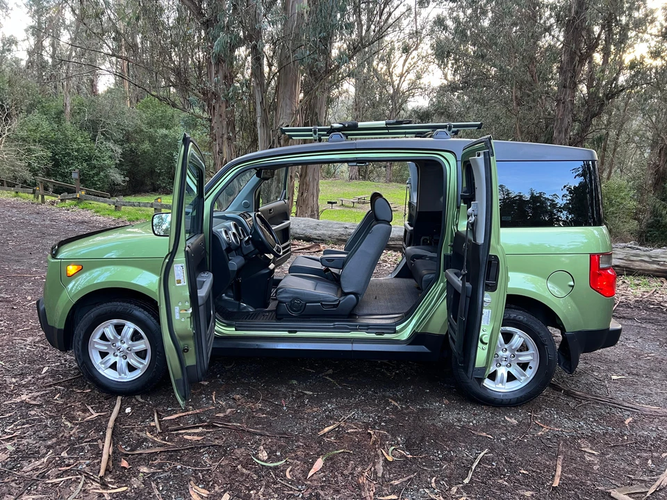 2006 Honda Element - Image 22 of 31