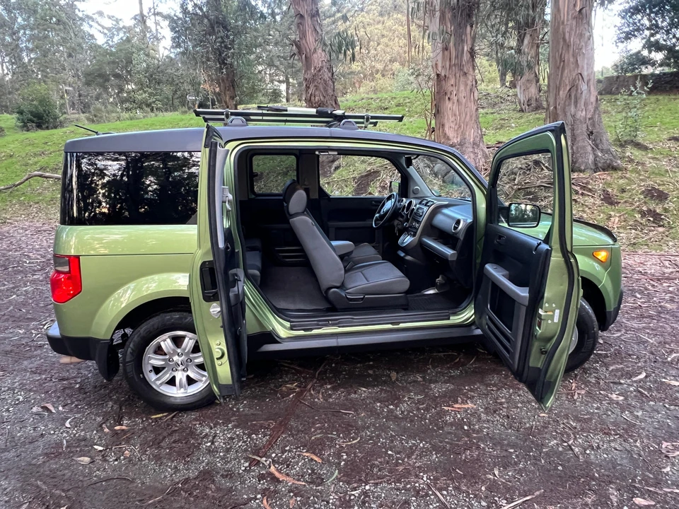 2006 Honda Element - Image 28 of 31