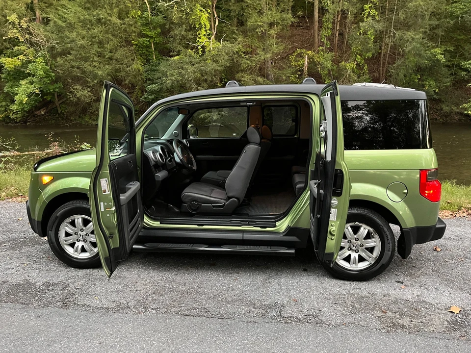 2006 Honda Element - Image 5 of 12