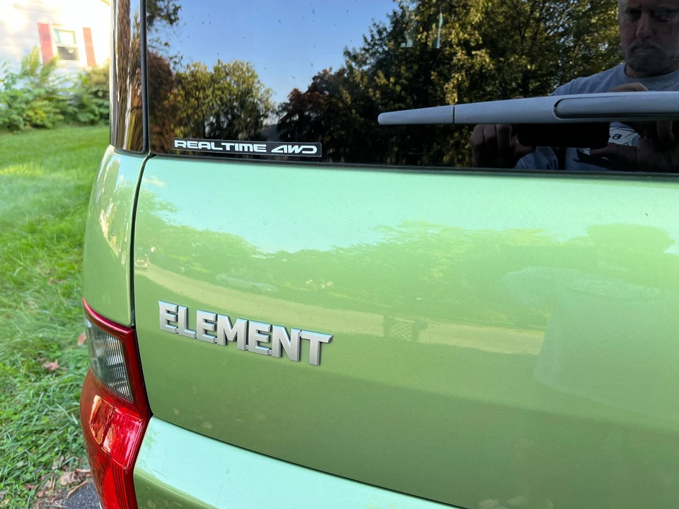 2006 Honda Element - Image 9 of 12