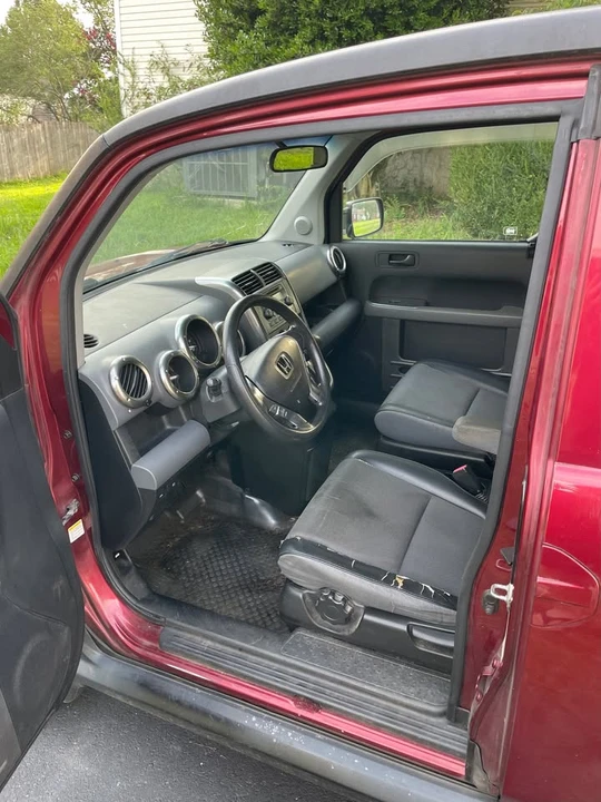 2006 Honda Element - Image 9 of 18