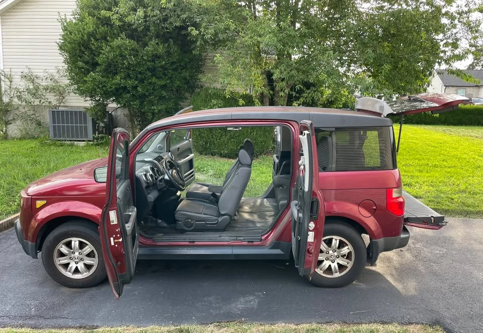 2006 Honda Element - Image 17 of 18