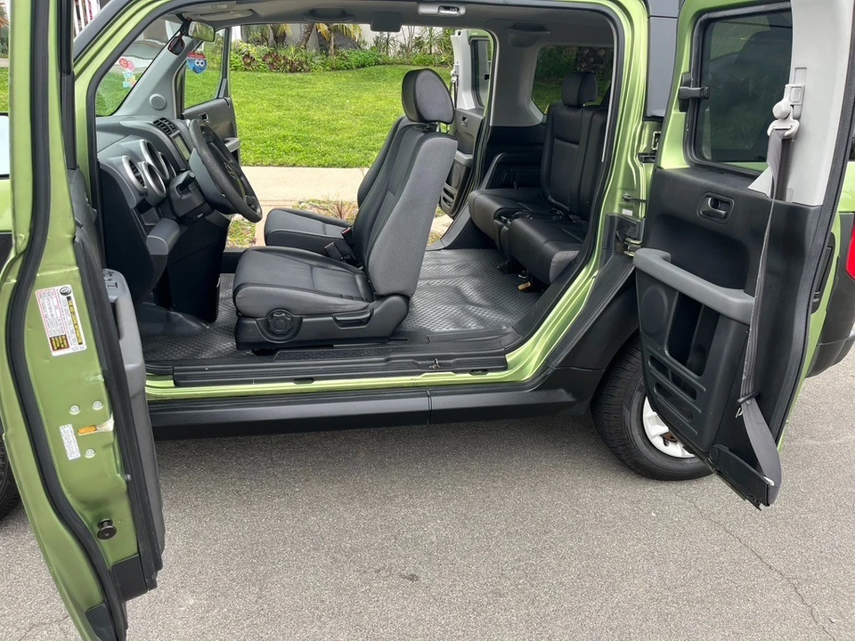 2006 Honda Element - Image 12 of 21