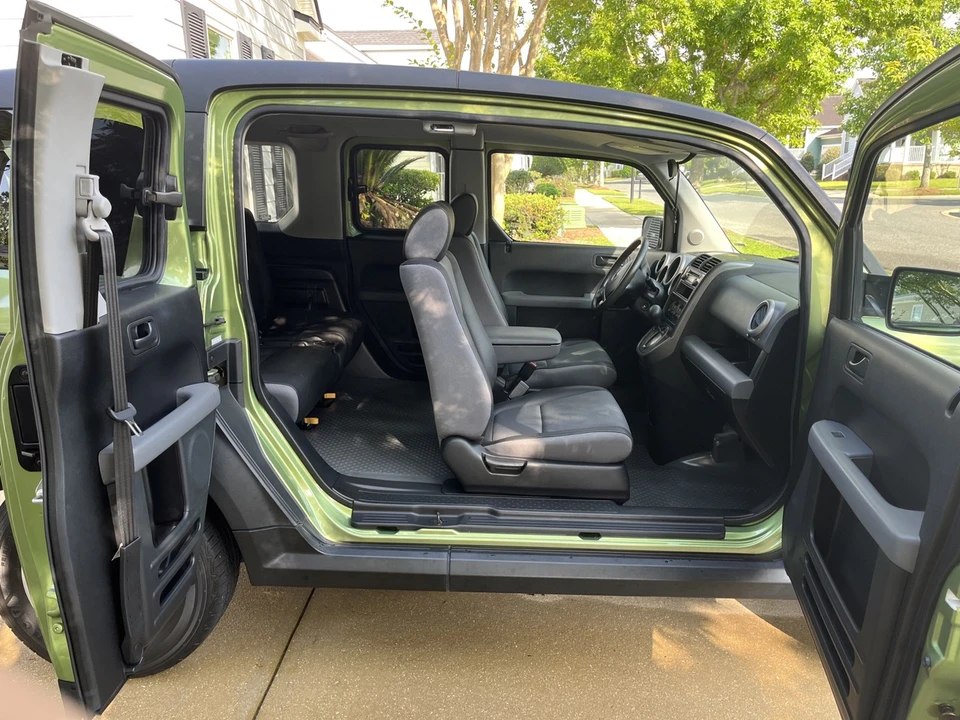 2006 Honda Element - Image 30 of 31