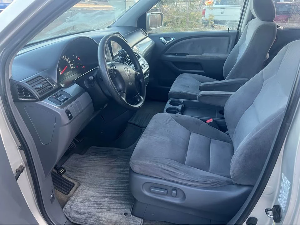 2006 Honda Odyssey - Image 7 of 14