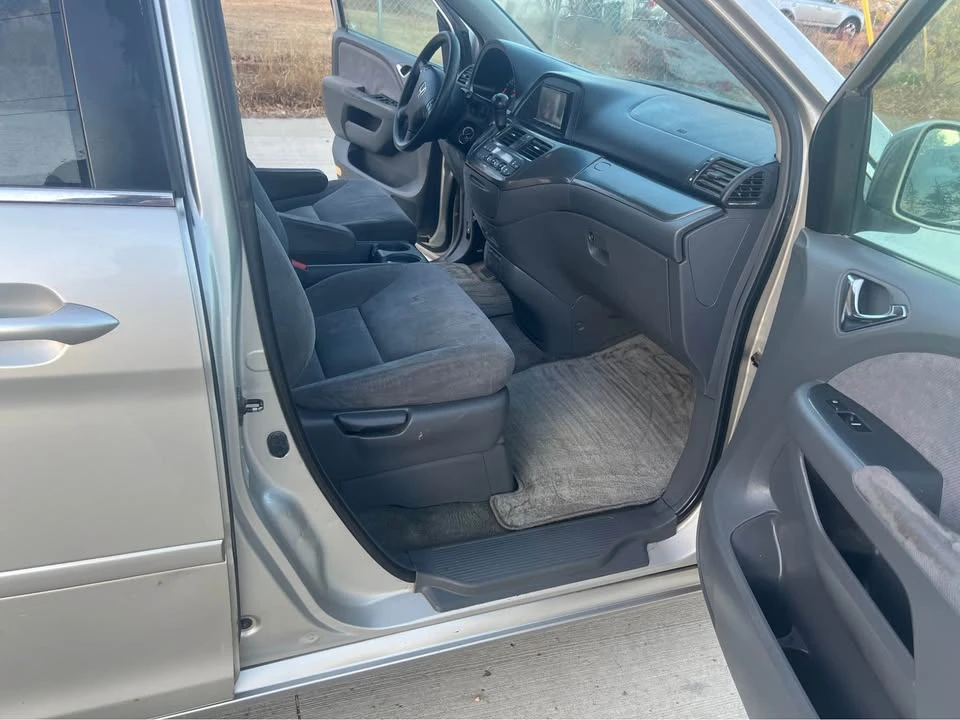 2006 Honda Odyssey - Image 9 of 14