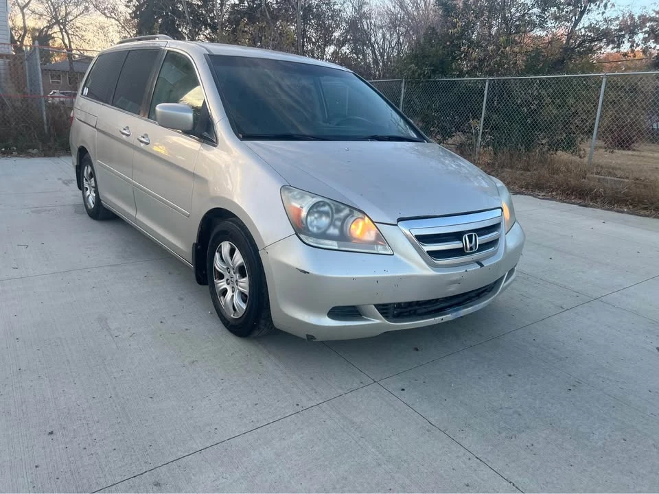 2006 Honda Odyssey - Image 3 of 14