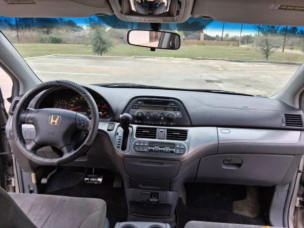 2006 Honda Odyssey - Image 10 of 11