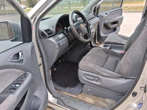 2006 Honda Odyssey - Image 9 of 11