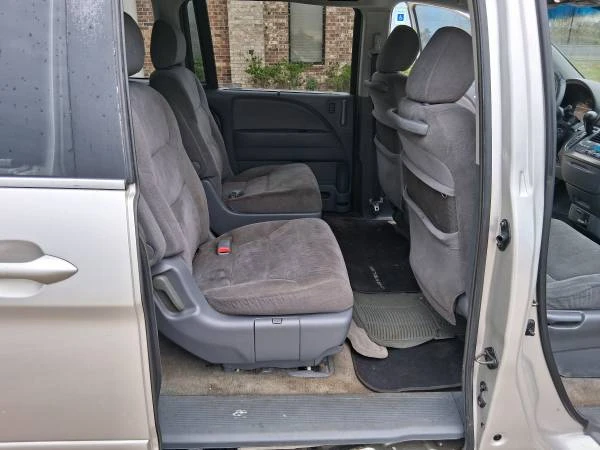 2006 Honda Odyssey - Image 8 of 11