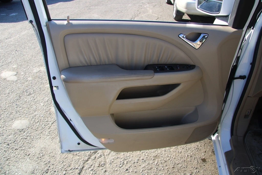 2006 Honda Odyssey - Image 12 of 21