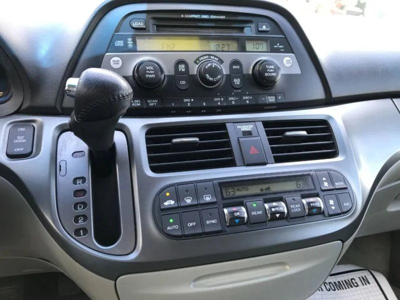 2006 Honda Odyssey - Image 10 of 12