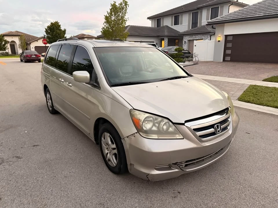 2006 Honda Odyssey - Image 3 of 12
