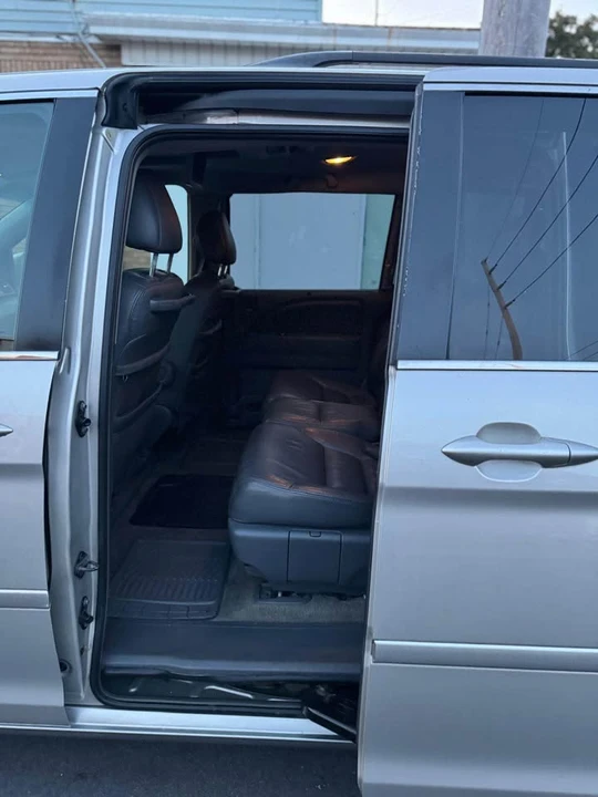 2006 Honda Odyssey - Image 12 of 13