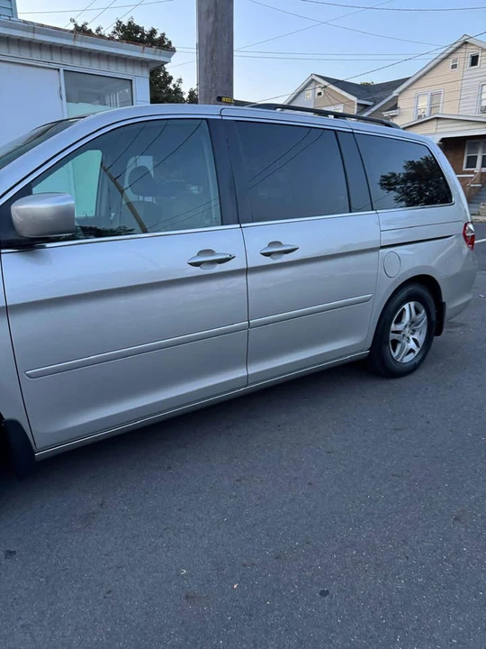 2006 Honda Odyssey - Image 2 of 13