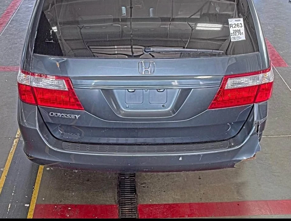 2006 Honda Odyssey - Image 7 of 15