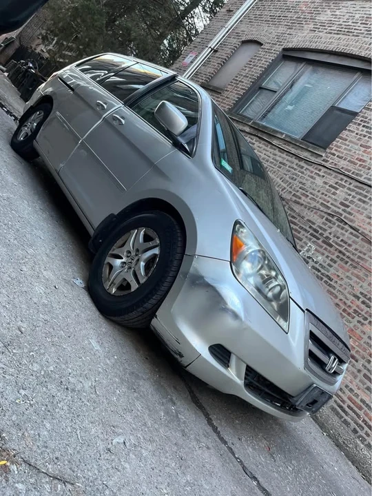 2006 Honda Odyssey - Image 2 of 12