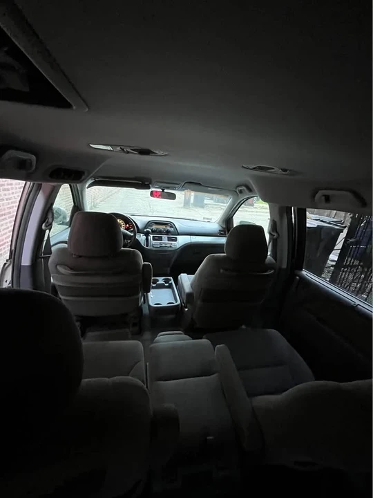 2006 Honda Odyssey - Image 4 of 12