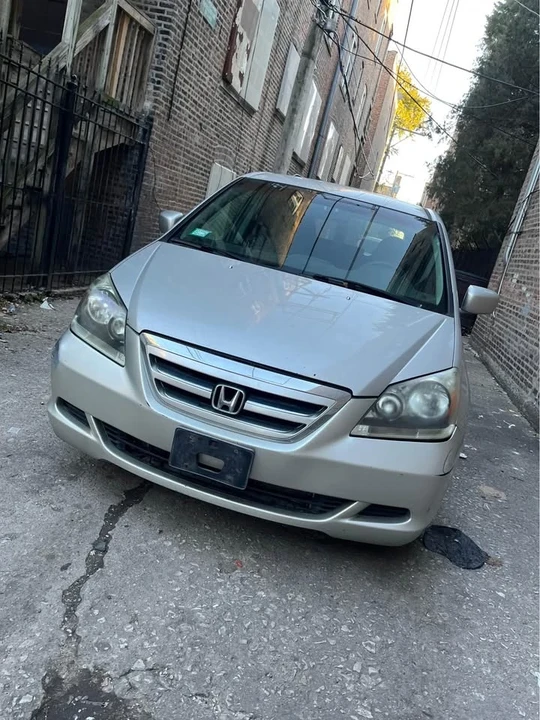 2006 Honda Odyssey - Image 11 of 12