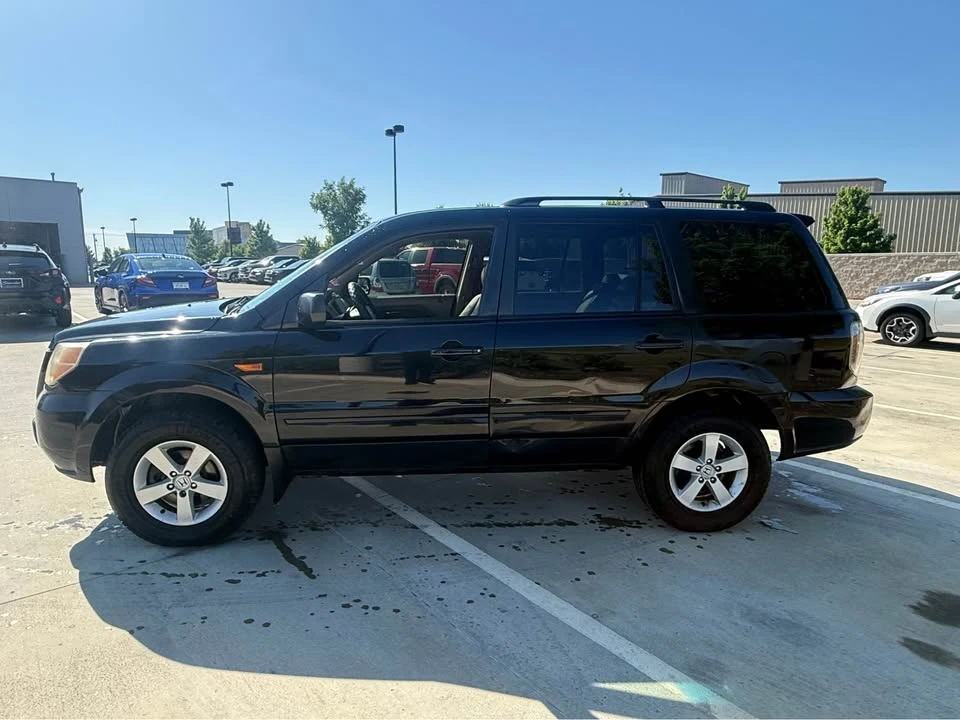2006 Honda Pilot 1st Gen - Image 3 of 11