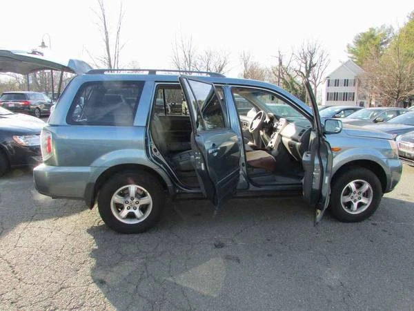 2006 Honda Pilot 1st Gen - Image 8 of 15
