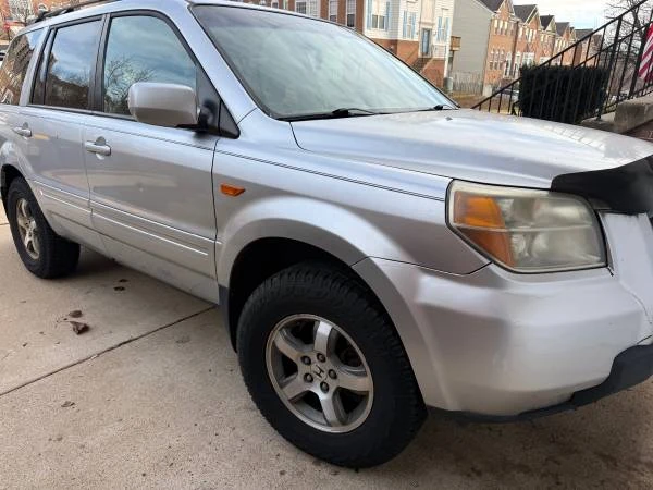 2006 Honda Pilot 1st Gen - Image 2 of 9