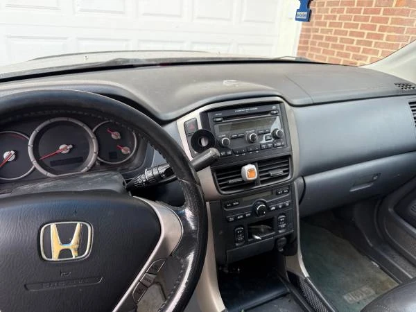 2006 Honda Pilot 1st Gen - Image 8 of 9