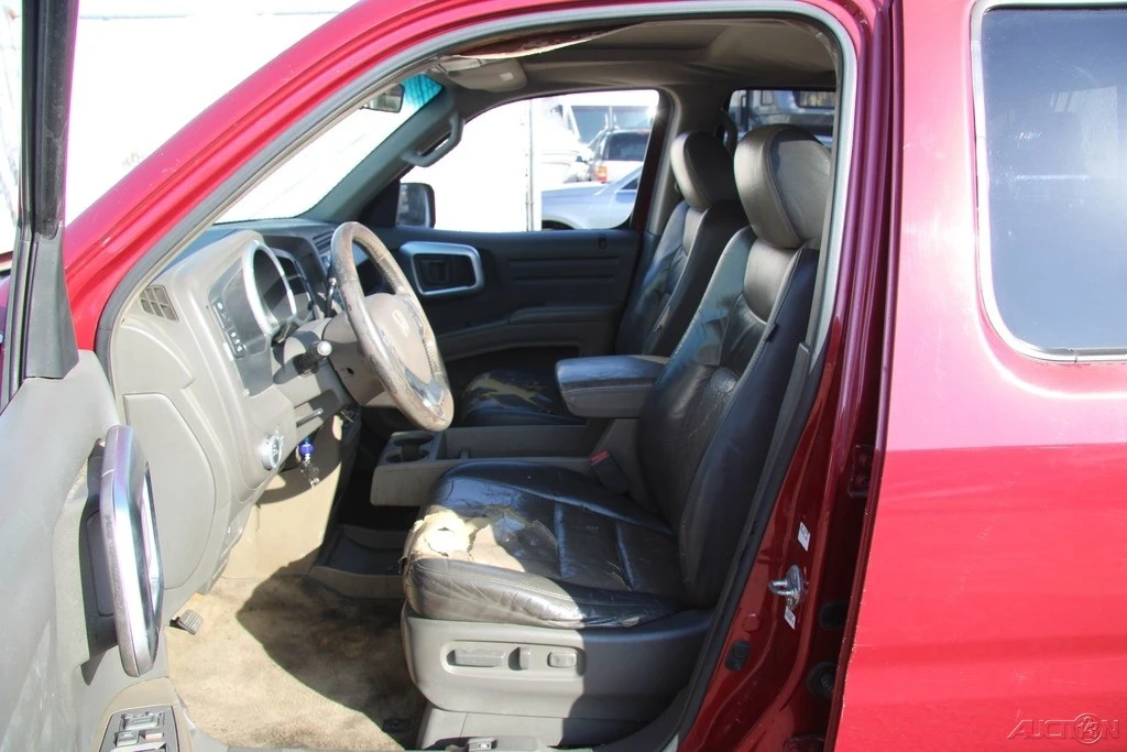2006 Honda Ridgeline 1st Gen - Image 14 of 21