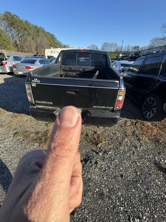 2006 Honda Ridgeline 1st Gen - Image 3 of 5