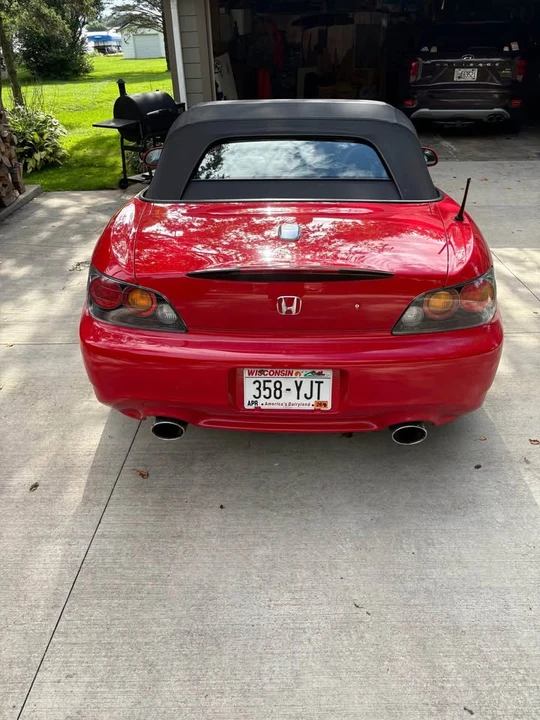 2006 Honda AP2 S2000 - Image 2 of 6